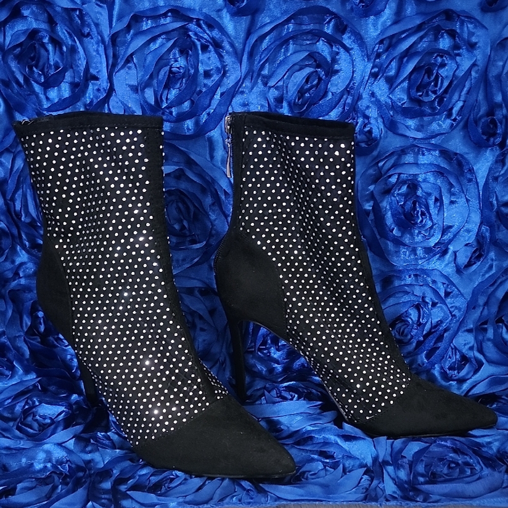 Elegant Black and White Polka Dot Ankle Boots